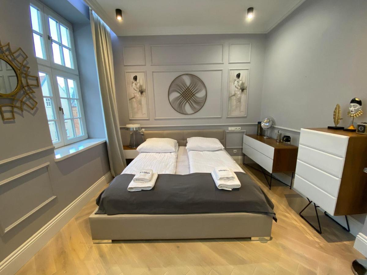 Maya'S Flats & Resorts 44 - 3 Rooms Apartment On Chlebnicka Street Gdansk Old Town المظهر الخارجي الصورة