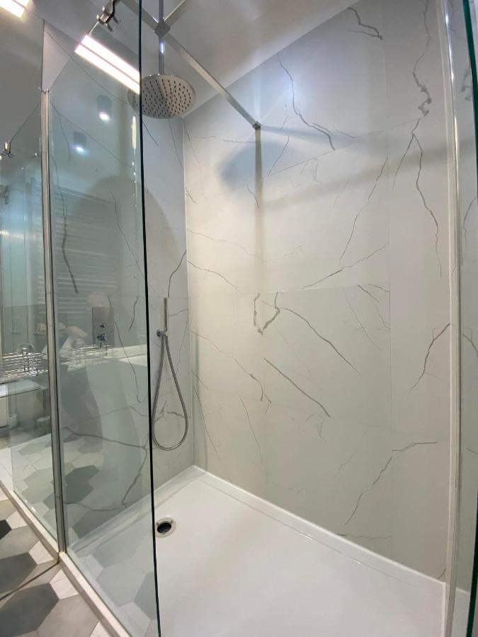 Maya'S Flats & Resorts 44 - 3 Rooms Apartment On Chlebnicka Street Gdansk Old Town المظهر الخارجي الصورة